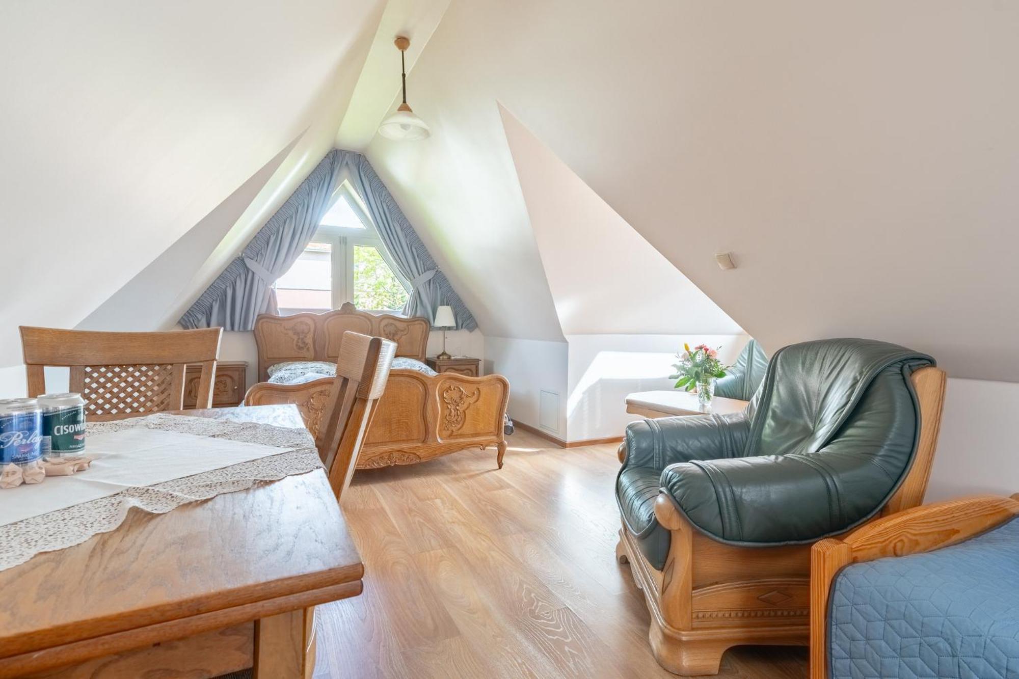 Nawrot Apartment
